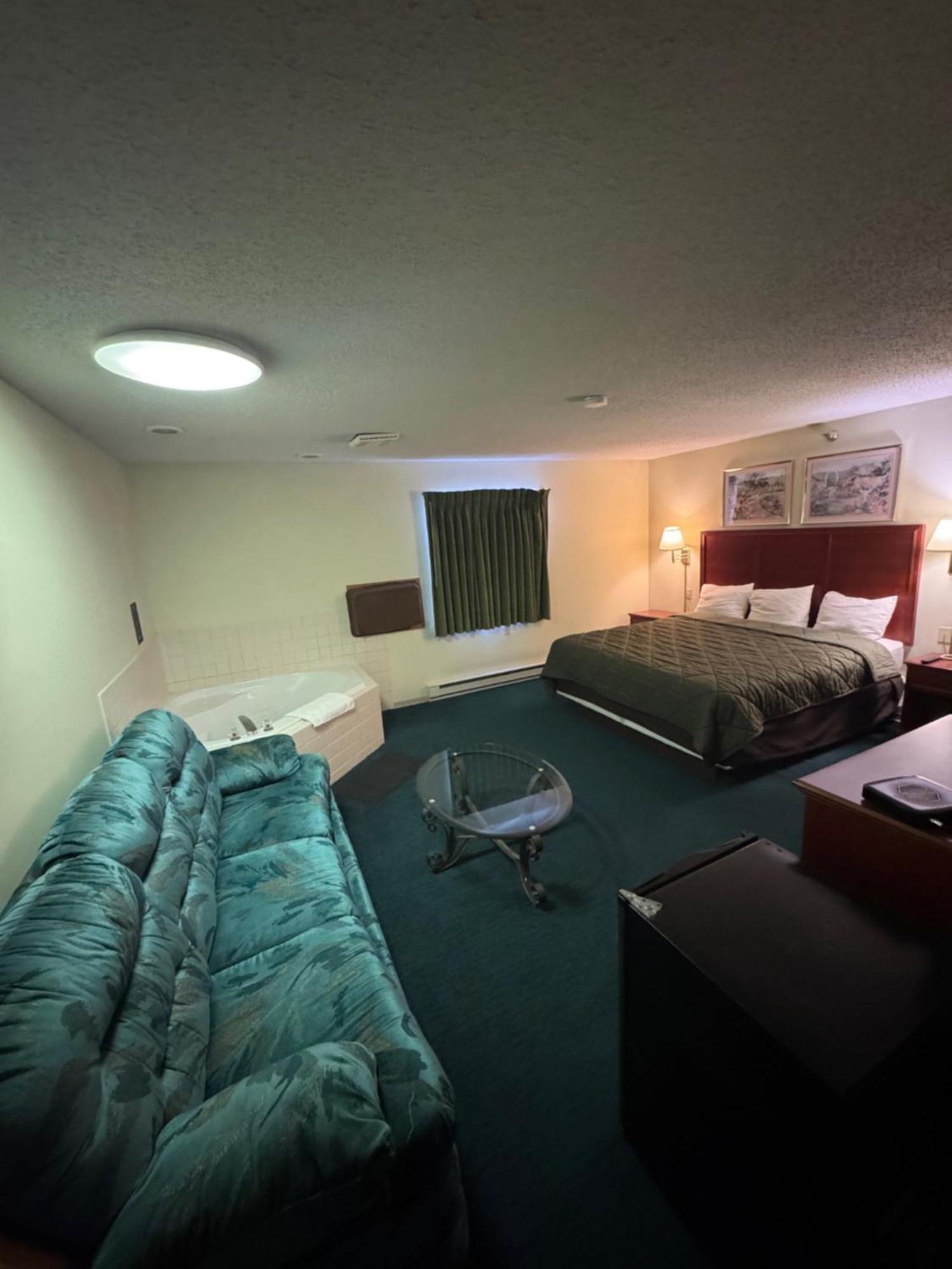 Smart Choice Inn Plankinton Exterior photo