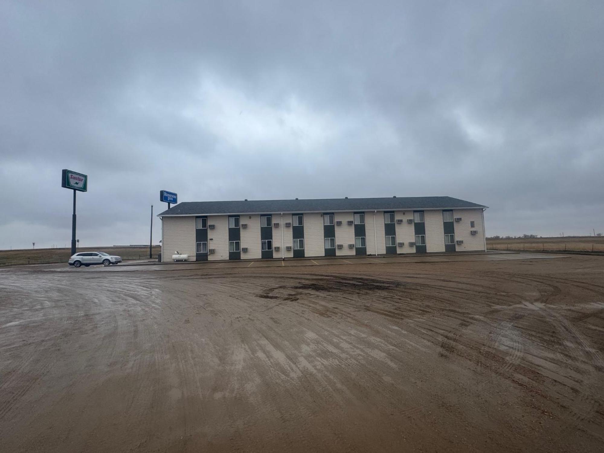 Smart Choice Inn Plankinton Exterior photo